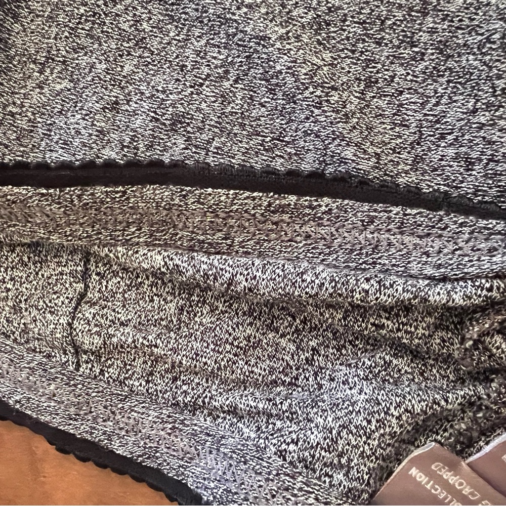 Jjill women’s two pair 2X full leg cropped pants. - Picture 6 of 6